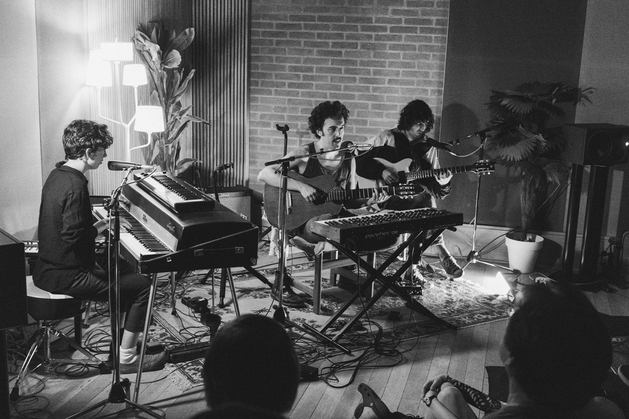 GABRIEL MILLIET, LUCCA FRANCISCO, STEPHANIE BORGANI: ESPAÇO SEMELHANTE