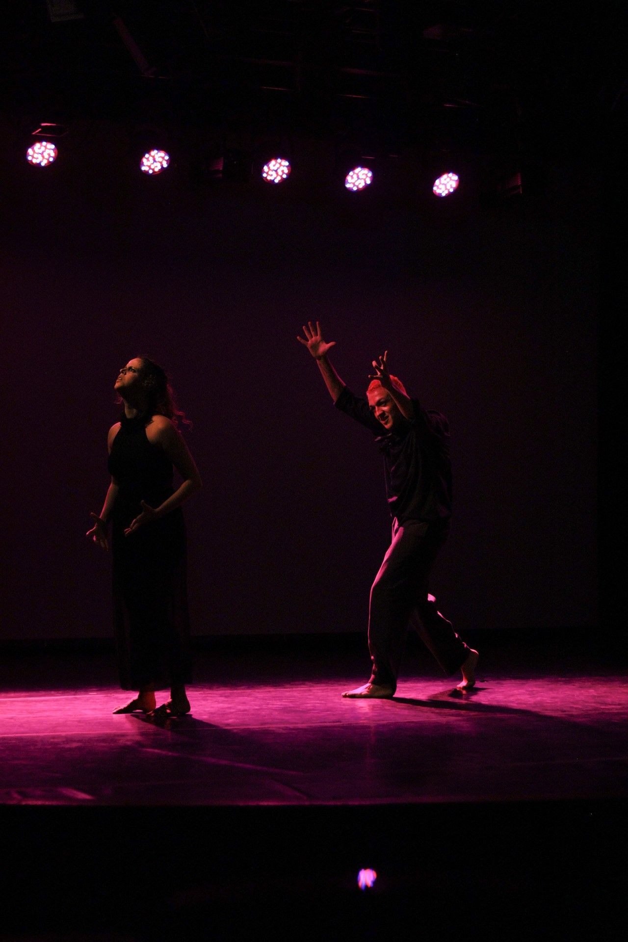 GABRIELA ALMEIDA E GABRIEL MULTINI: O ÚLTIMO CANTO