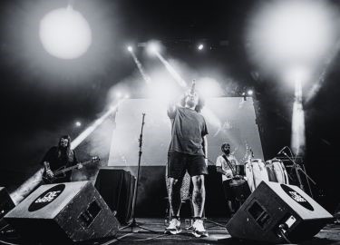 CRIZIN DA Z.O.: ACONTECIMENTO